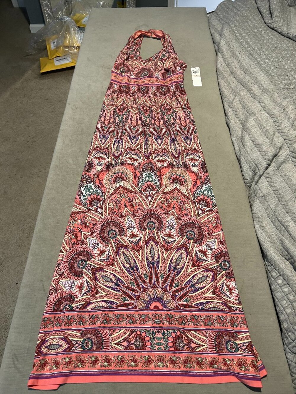NWT LONDON TIMES Medallion Paisley Halter Maxi Dress Sweetheart Coral Size 2